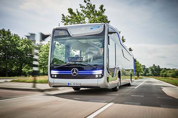 Der Future Bus unterwegs