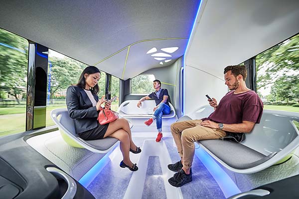 Der Fahrgastraum des Future Bus